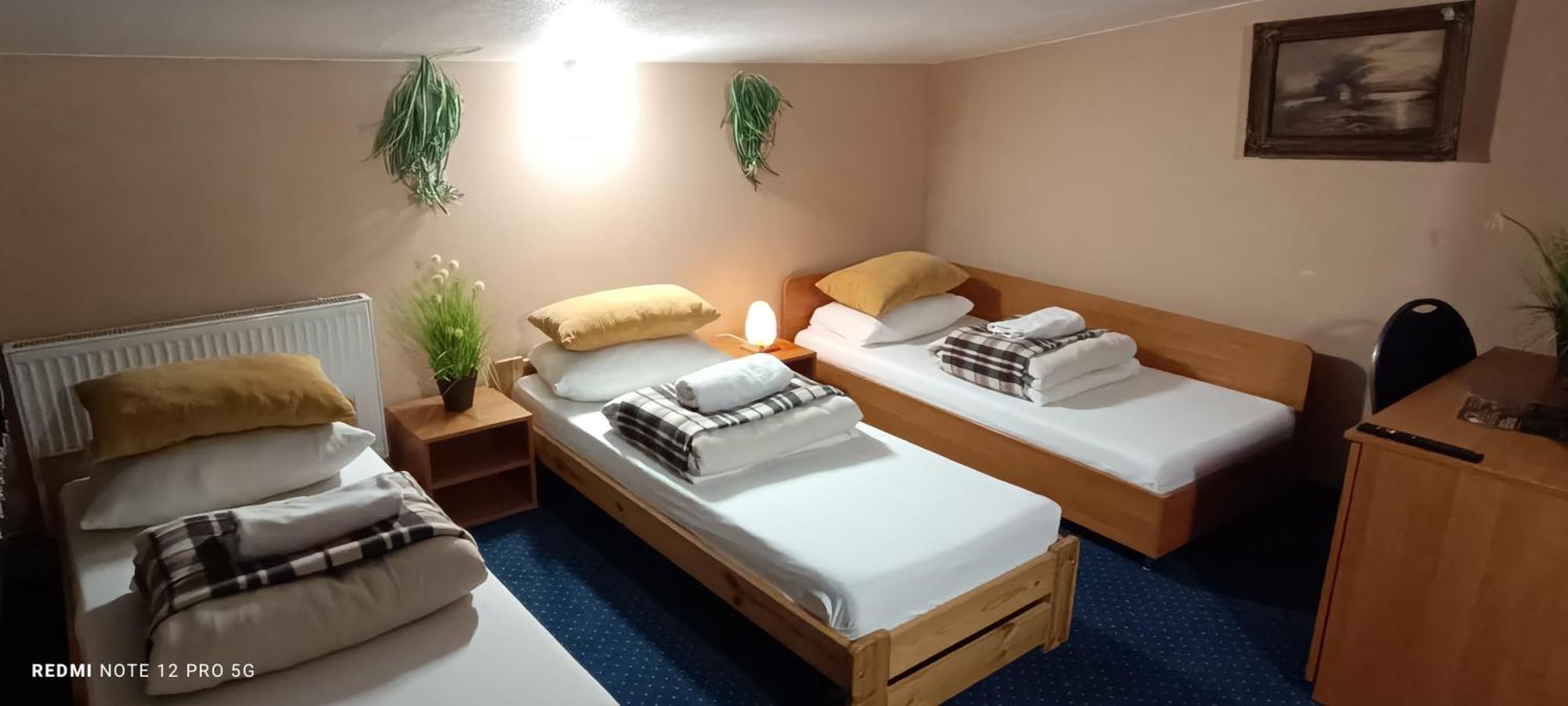 Zajazd Albatros Rzeszow Spa Dış mekan fotoğraf